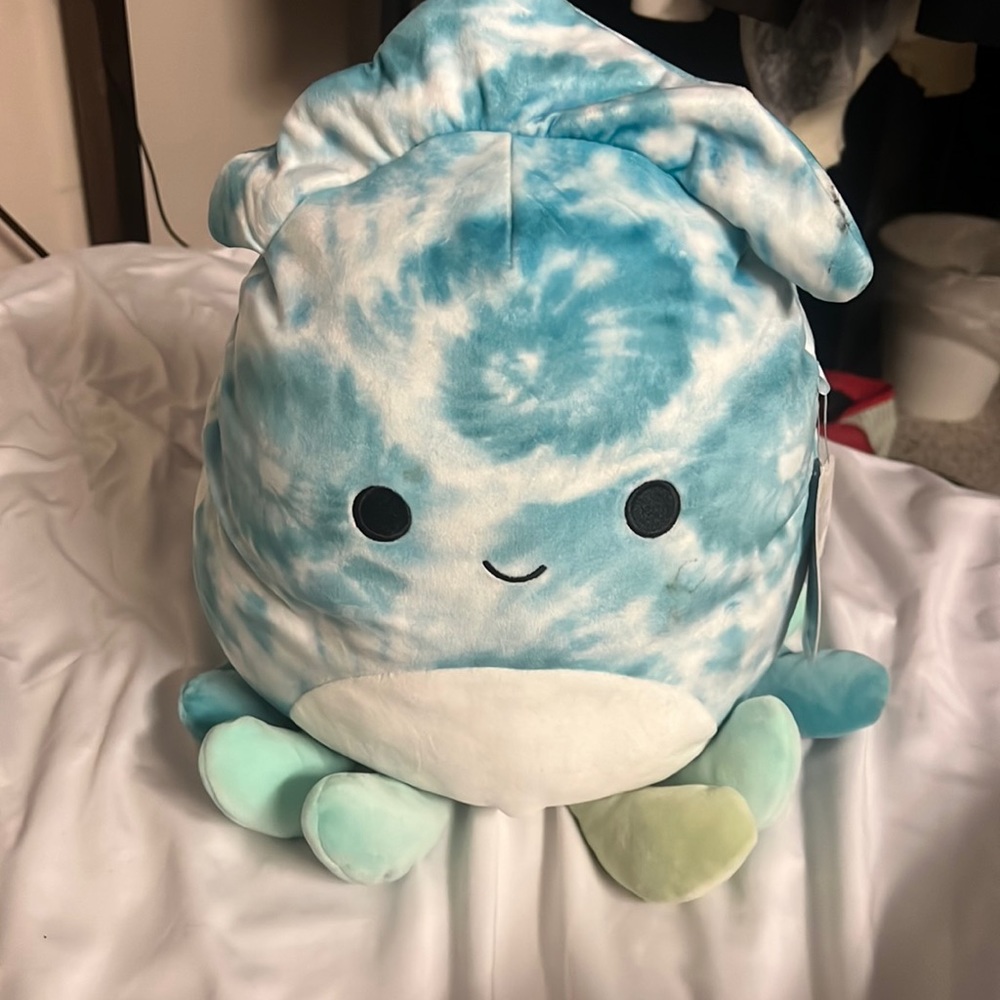Squid squishmellow 12 inch